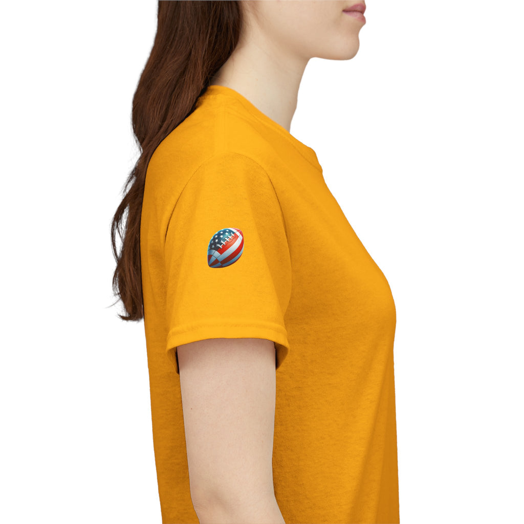 Skull Helmet Football Tee — Grunge Athletic Graphic T‑Shirt