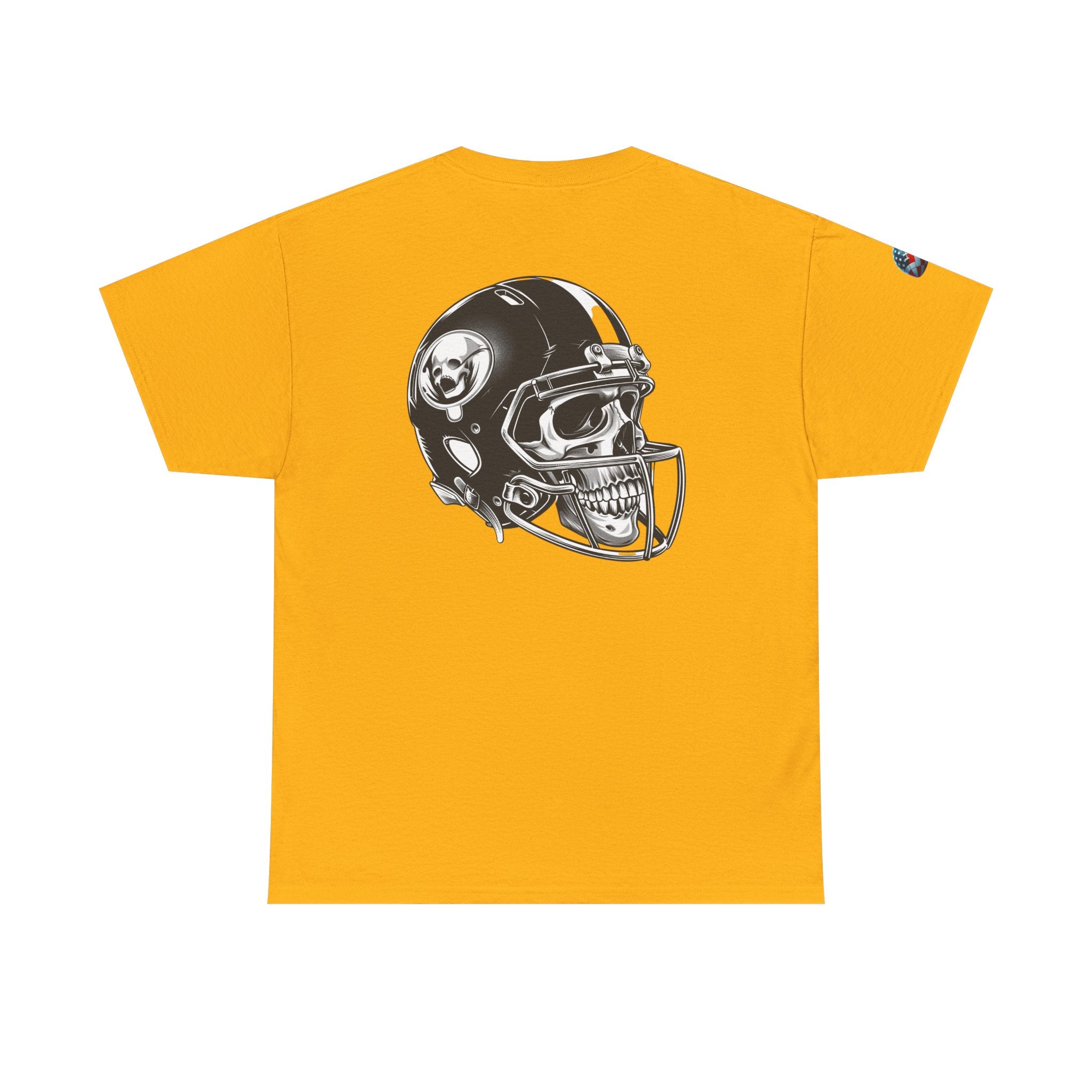 Skull Helmet Football Tee — Grunge Athletic Graphic T‑Shirt