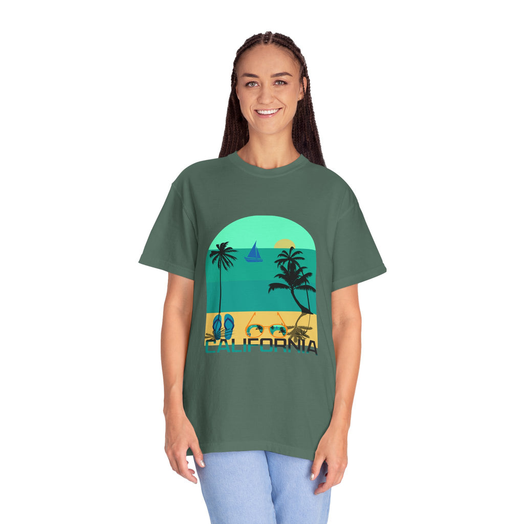 California Beach Surf T-Shirt  Retro Palm Trees & ‘SURFING’ Graphic