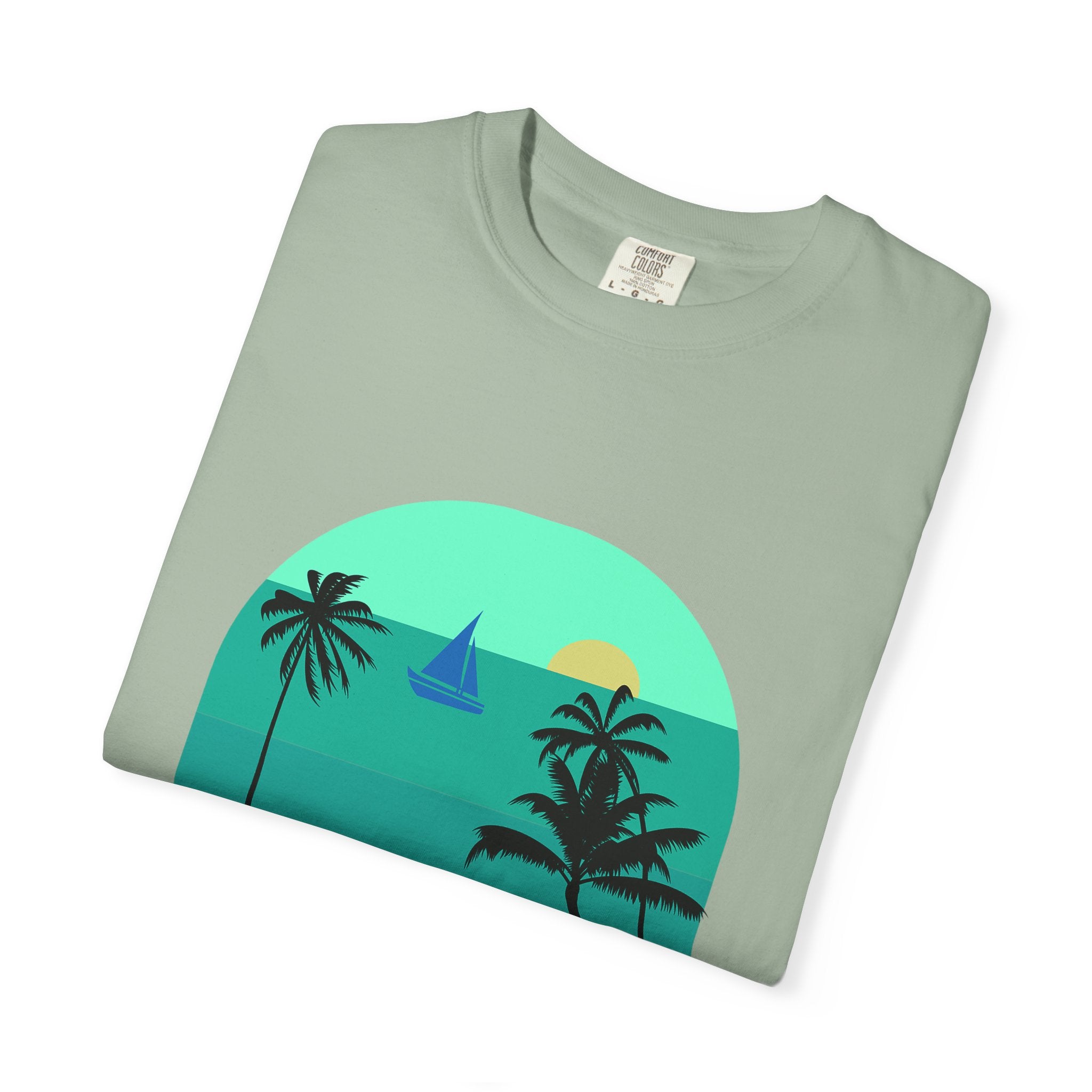 California Beach Surf T-Shirt  Retro Palm Trees & ‘SURFING’ Graphic