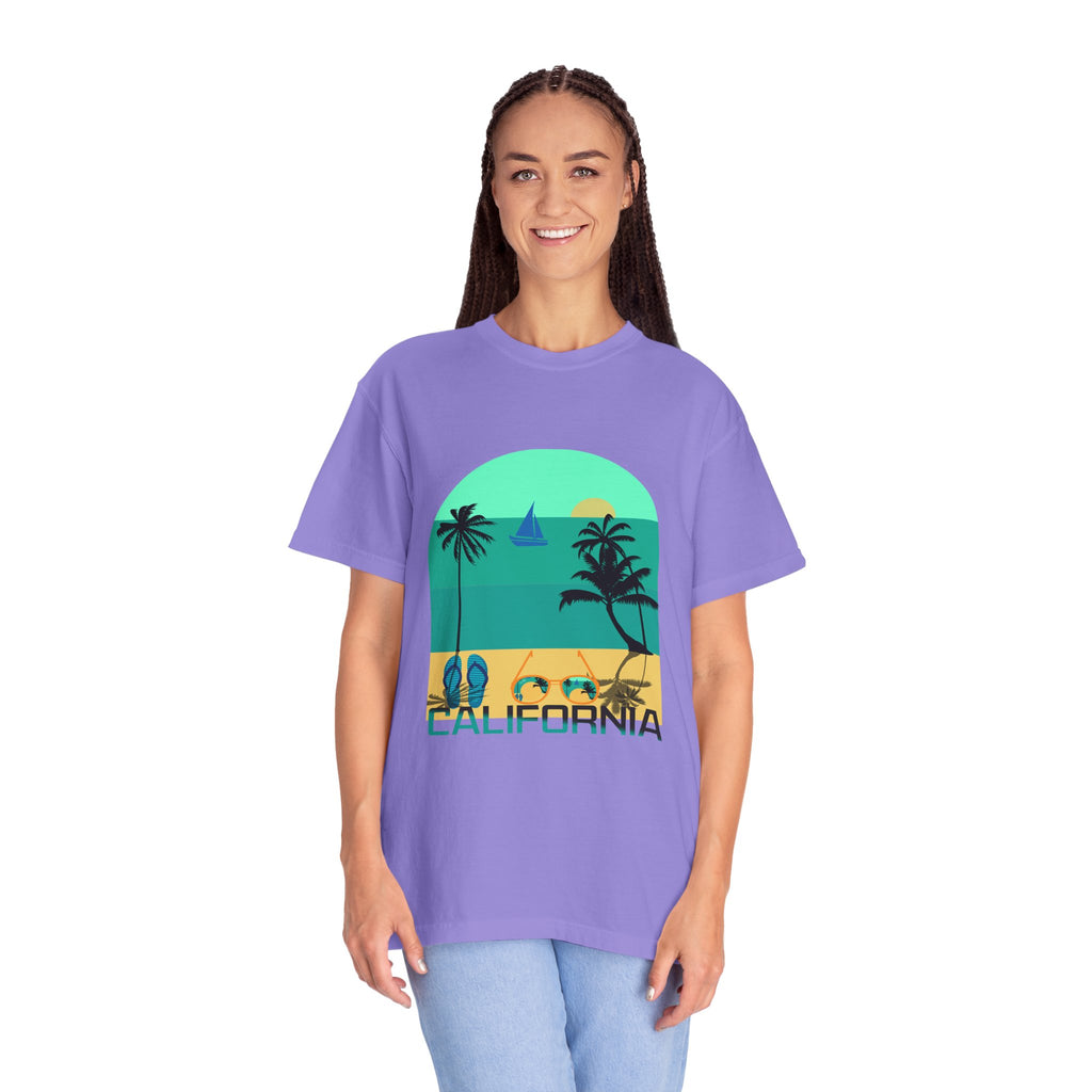 California Beach Surf T-Shirt  Retro Palm Trees & ‘SURFING’ Graphic