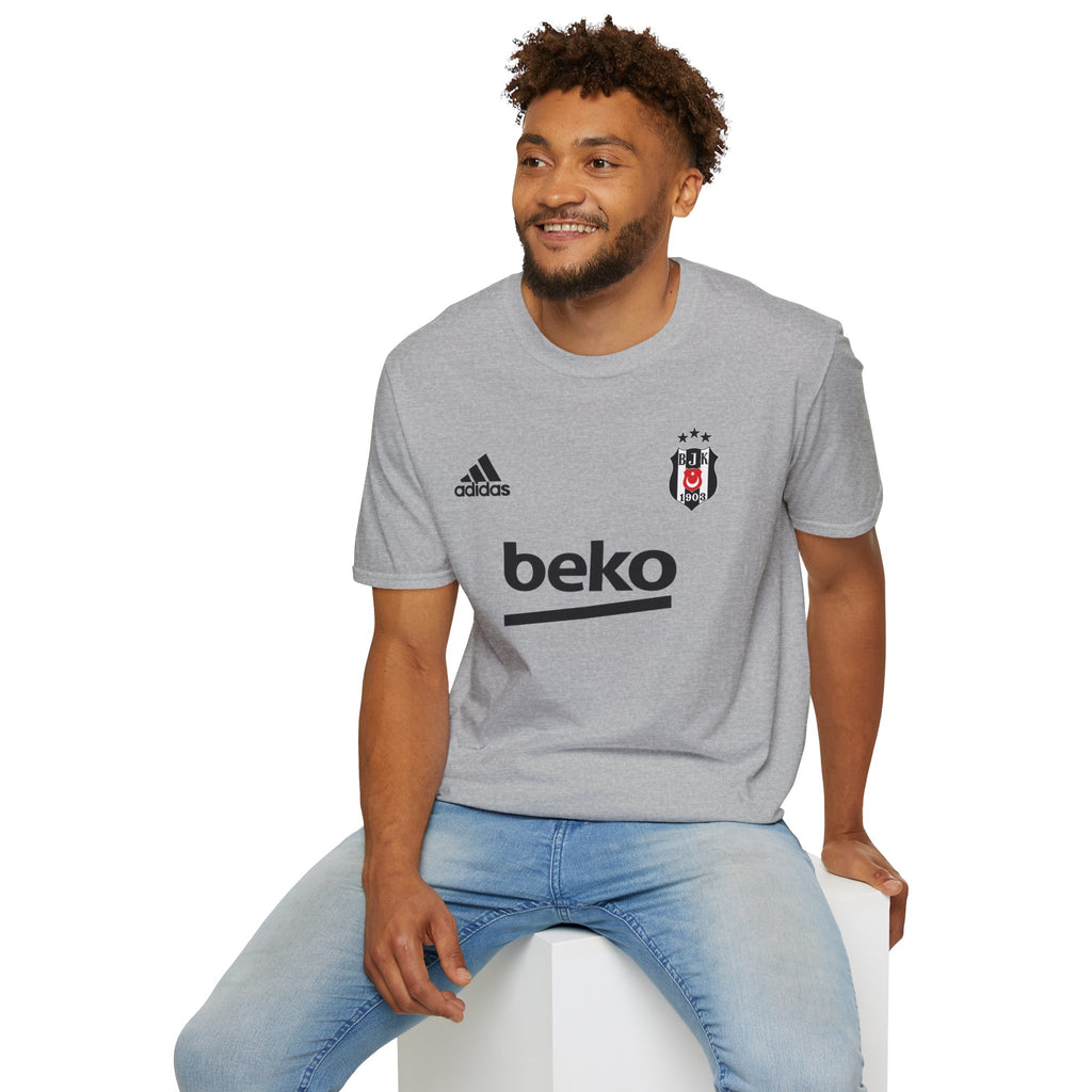 Besiktas Eagle T-Shirt  Football Club Crest Tee soccer jersey