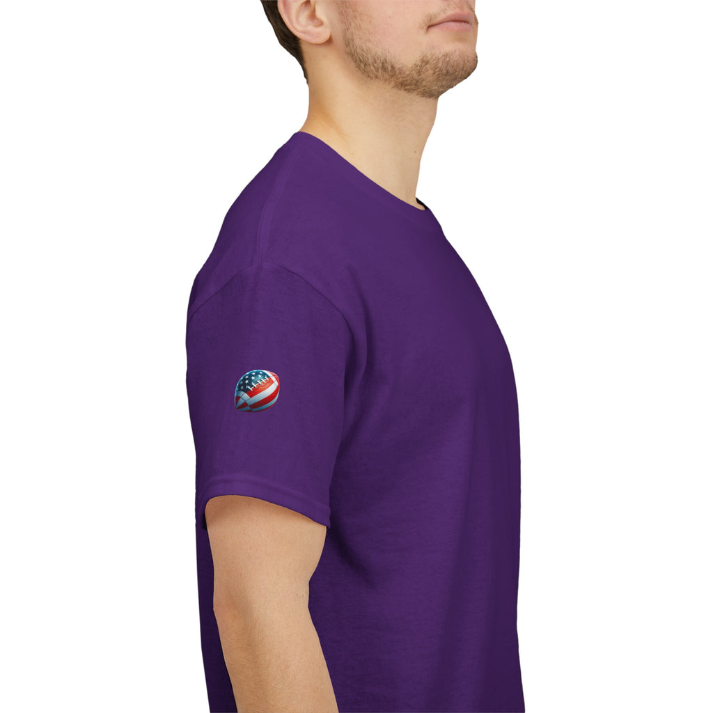 Skull Helmet Football Tee — Grunge Athletic Graphic T‑Shirt