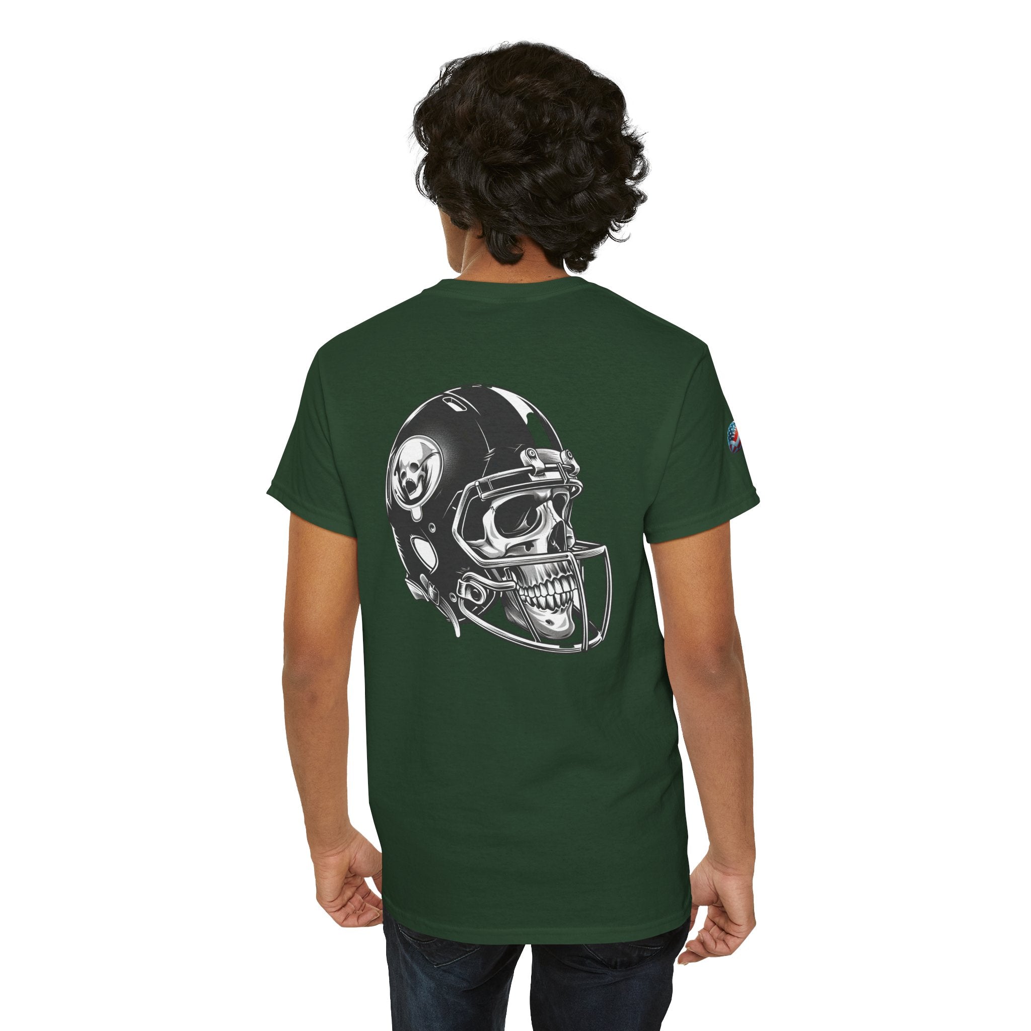 Skull Helmet Football Tee — Grunge Athletic Graphic T‑Shirt