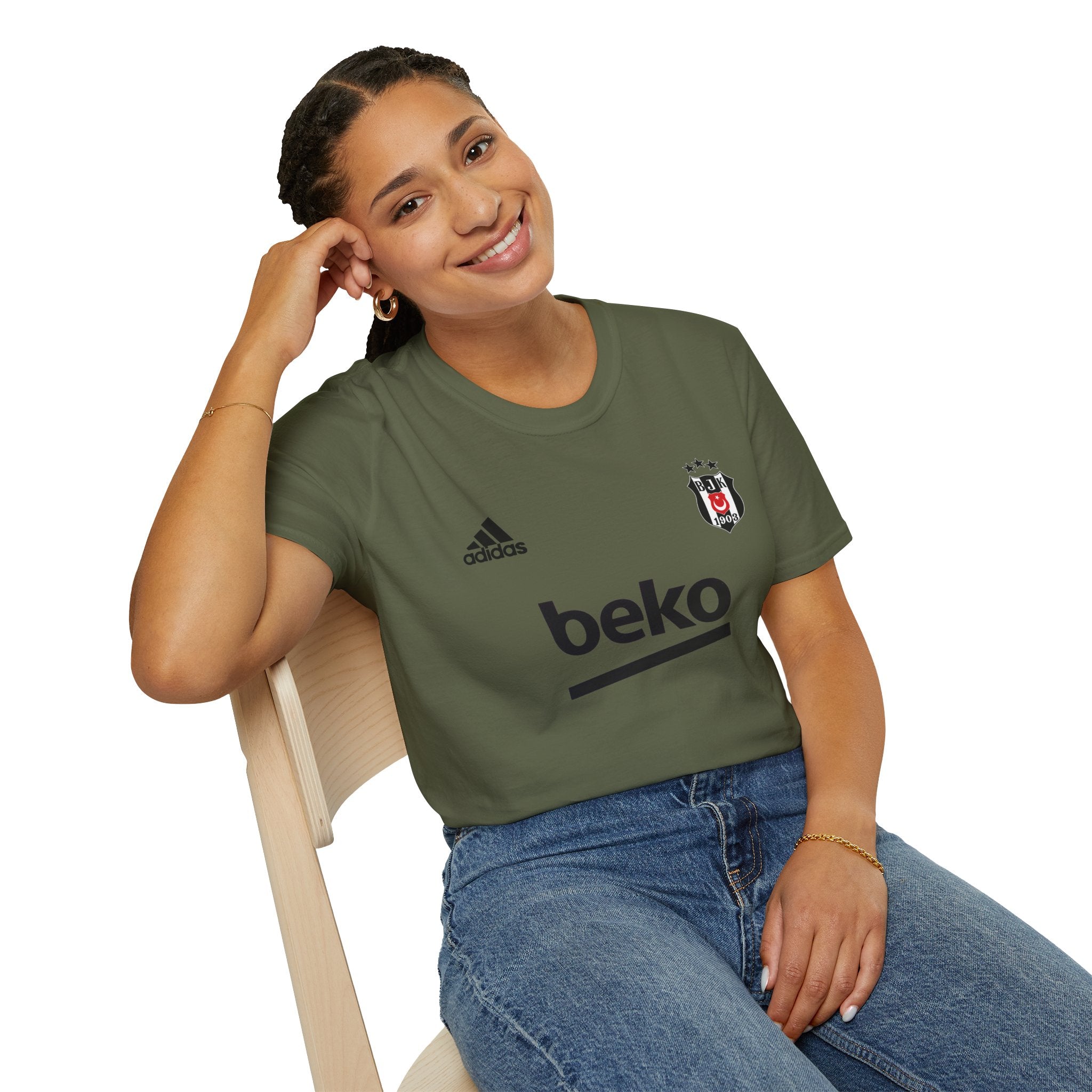 Besiktas Eagle T-Shirt  Football Club Crest Tee soccer jersey