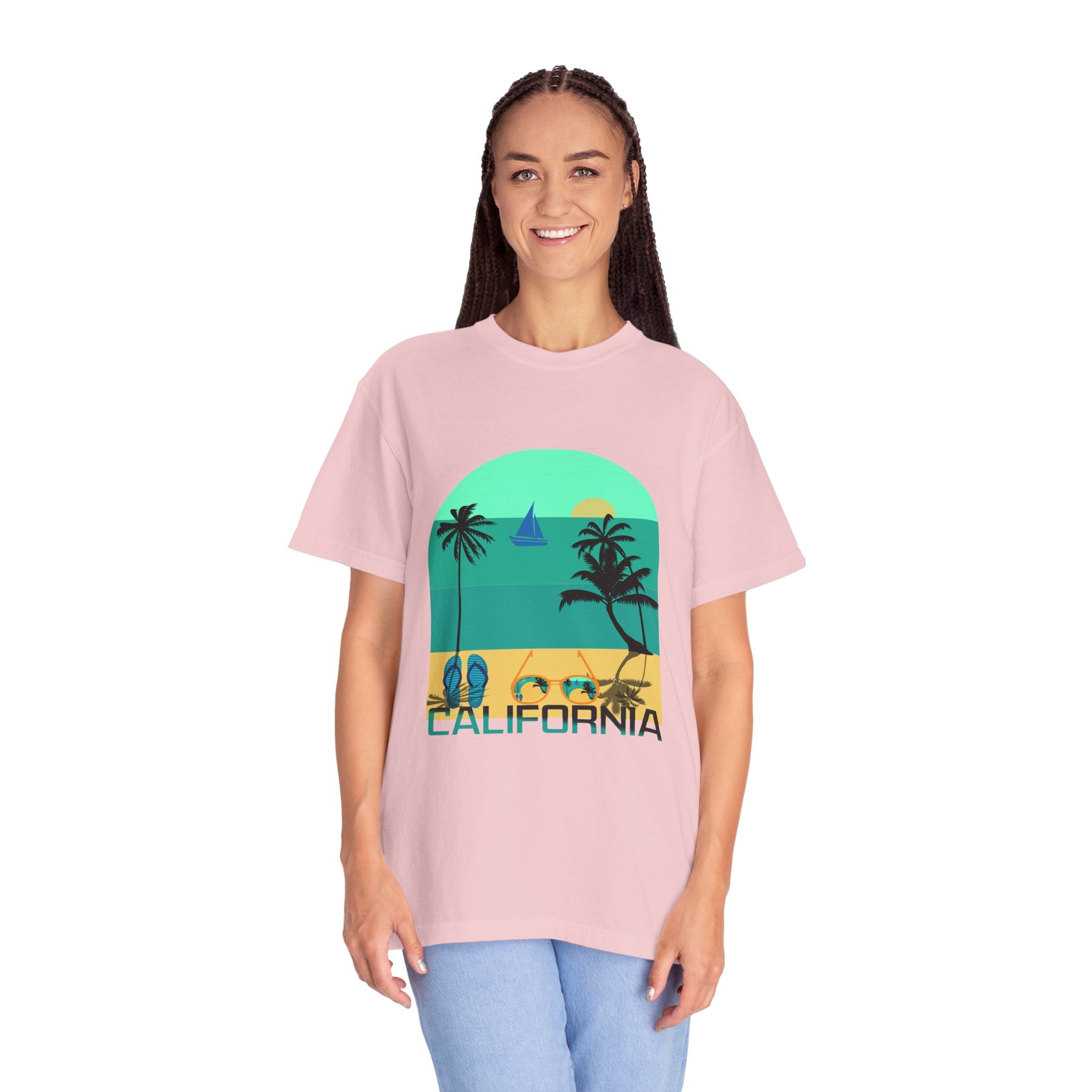 California Beach Surf T-Shirt  Retro Palm Trees & ‘SURFING’ Graphic