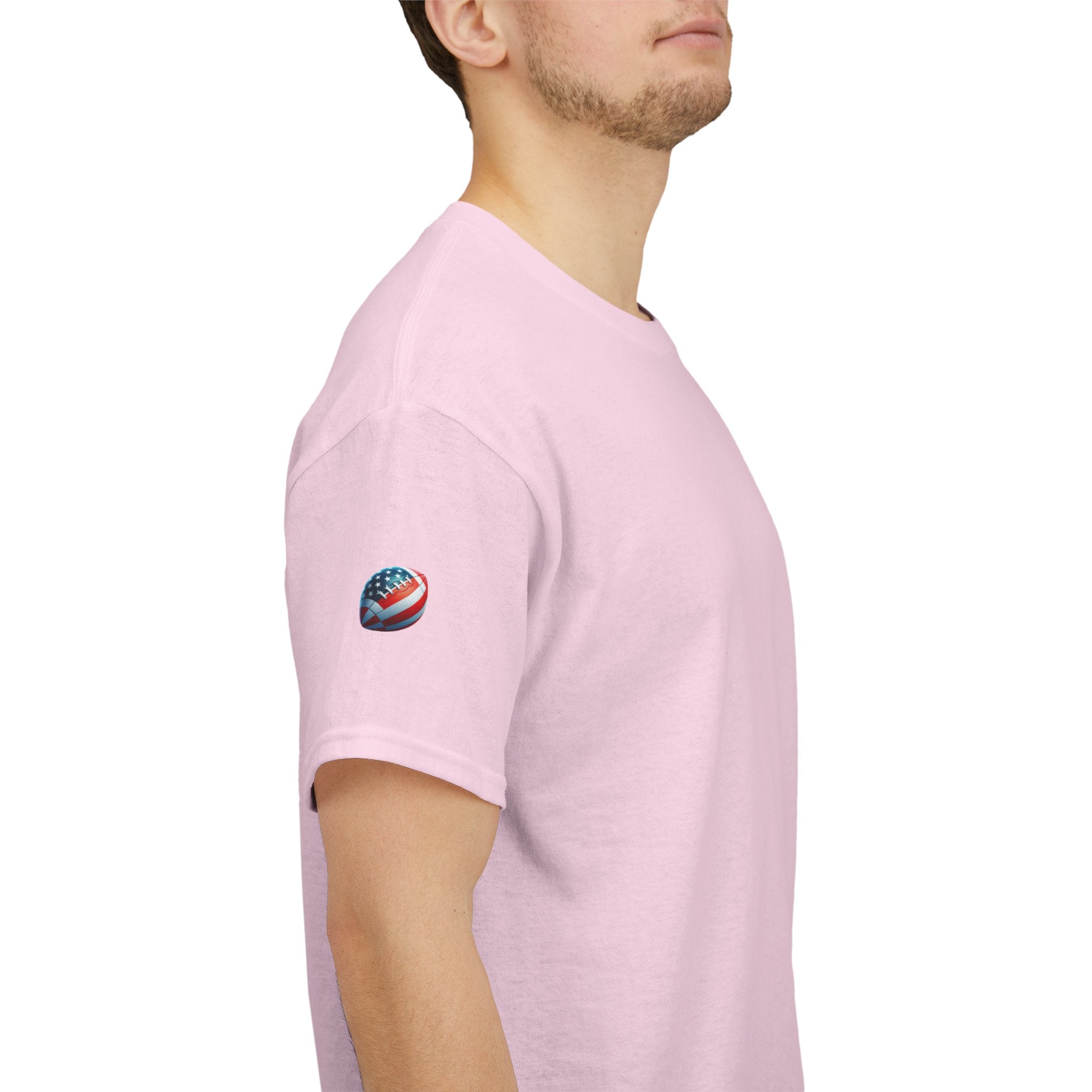 Skull Helmet Football Tee — Grunge Athletic Graphic T‑Shirt