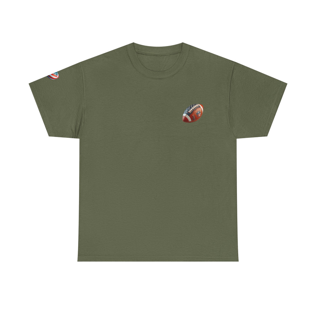 Skull Helmet Football Tee — Grunge Athletic Graphic T‑Shirt