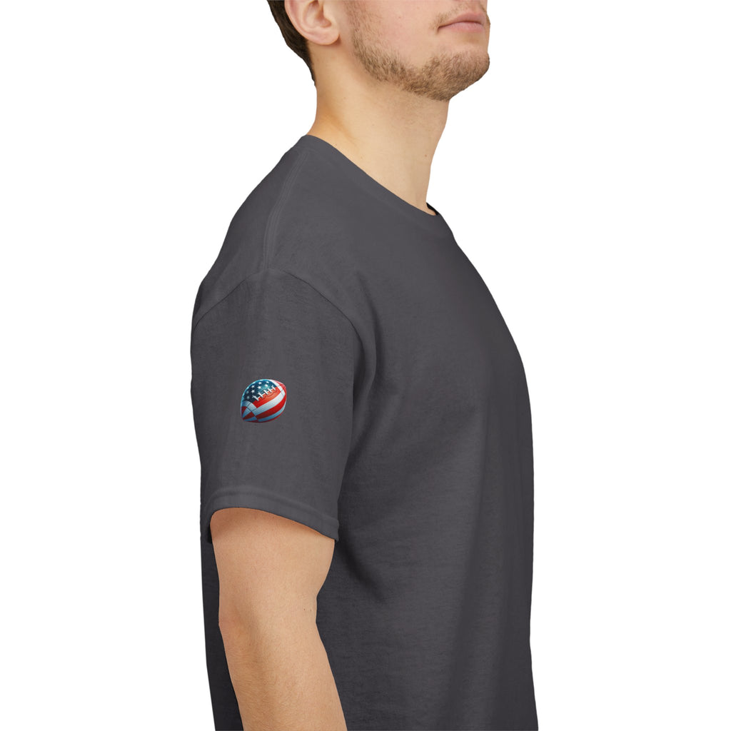 Skull Helmet Football Tee — Grunge Athletic Graphic T‑Shirt