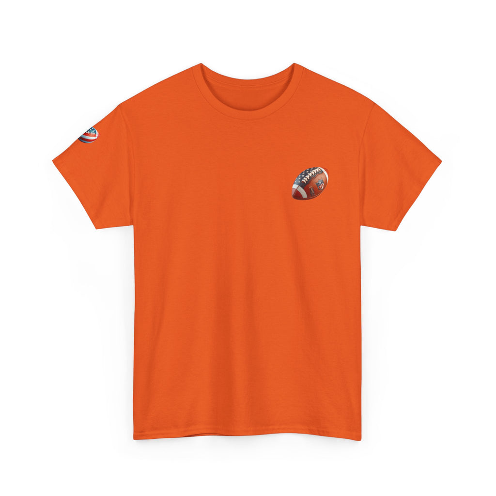Skull Helmet Football Tee — Grunge Athletic Graphic T‑Shirt