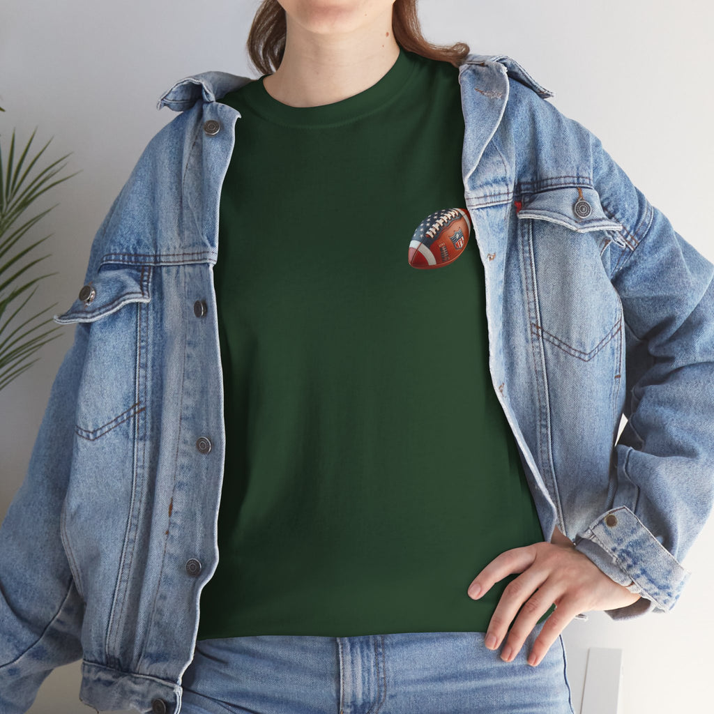 Skull Helmet Football Tee — Grunge Athletic Graphic T‑Shirt