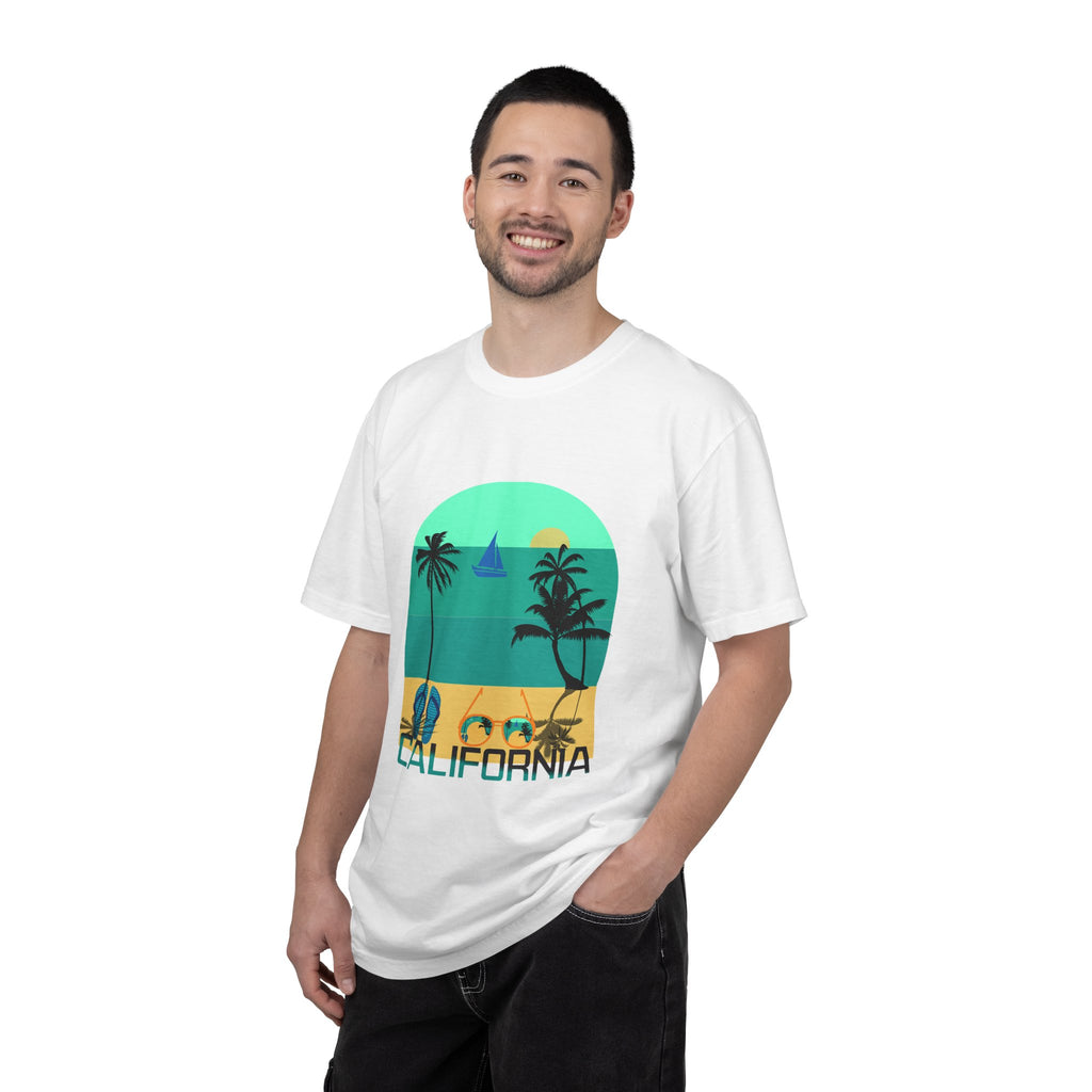 California Beach Surf T-Shirt  Retro Palm Trees & ‘SURFING’ Graphic