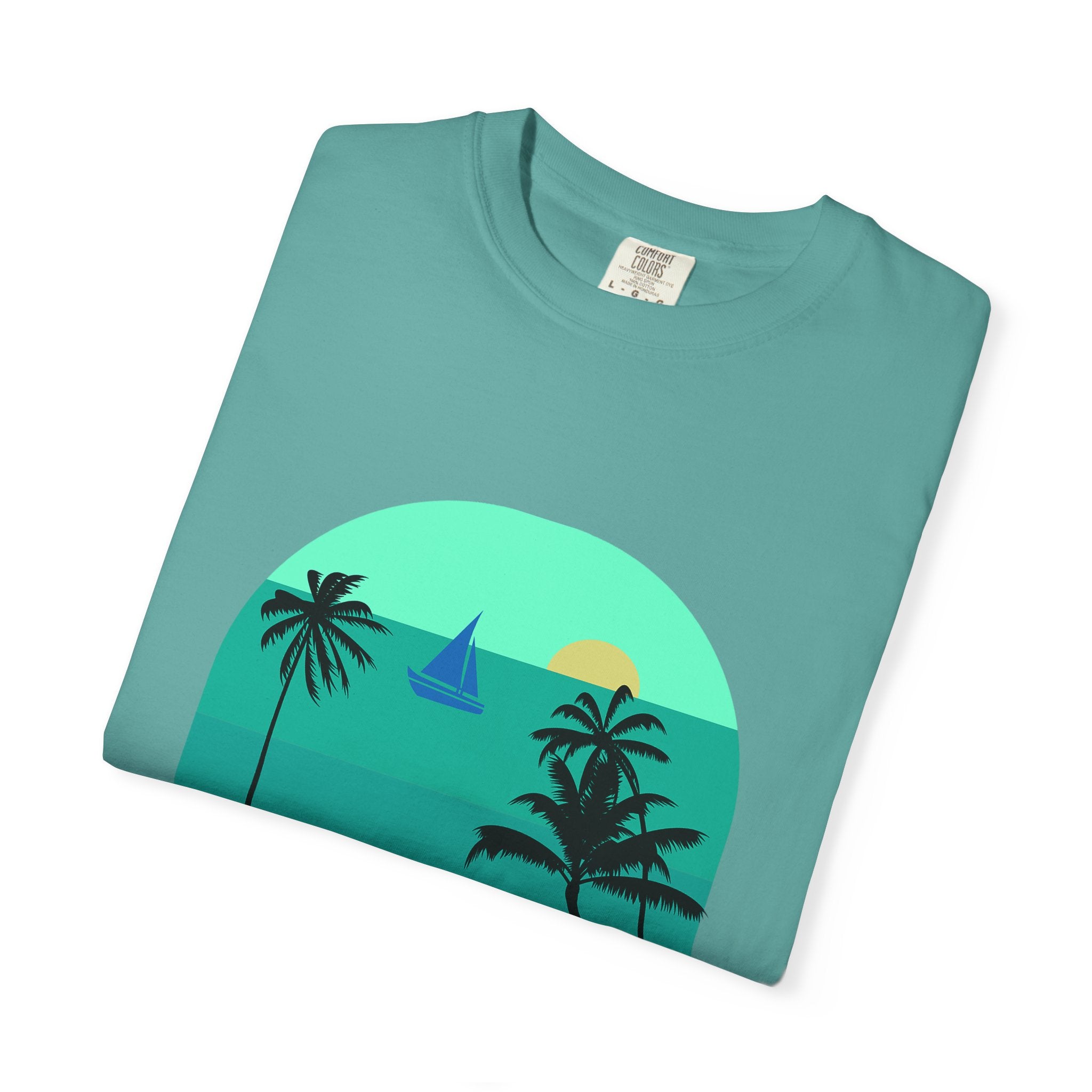 California Beach Surf T-Shirt  Retro Palm Trees & ‘SURFING’ Graphic