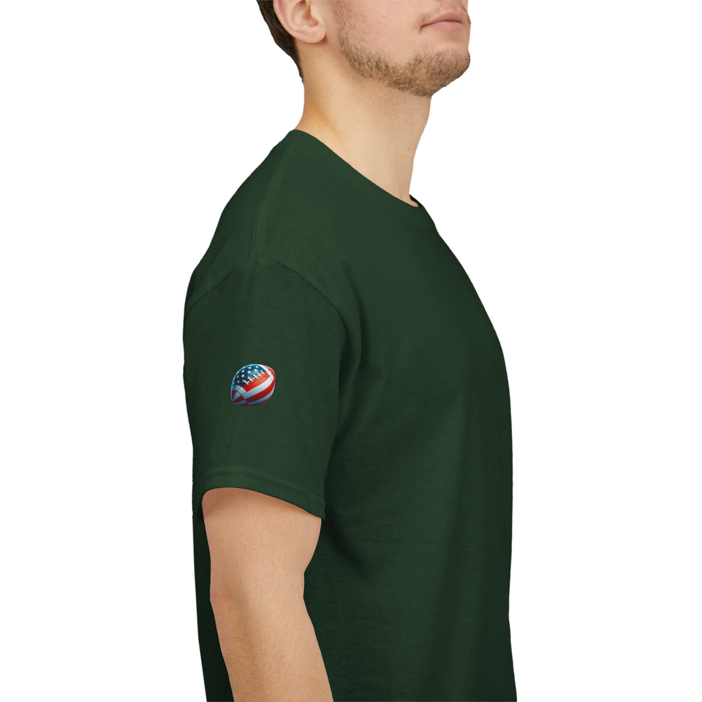 Skull Helmet Football Tee — Grunge Athletic Graphic T‑Shirt