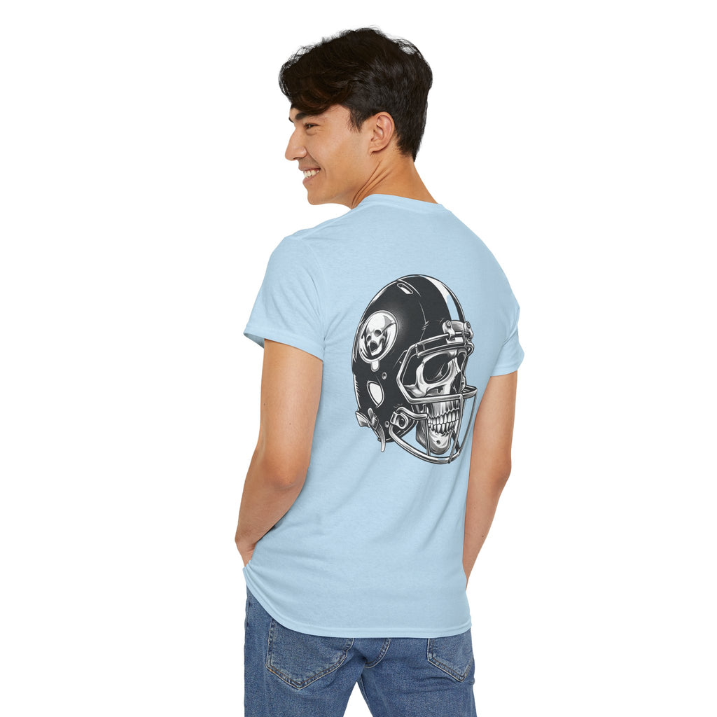 Skull Helmet Football Tee — Grunge Athletic Graphic T‑Shirt
