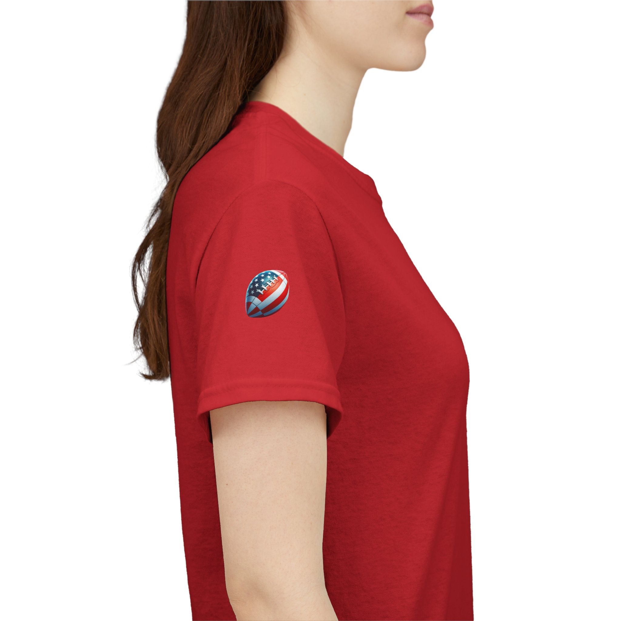 Skull Helmet Football Tee — Grunge Athletic Graphic T‑Shirt