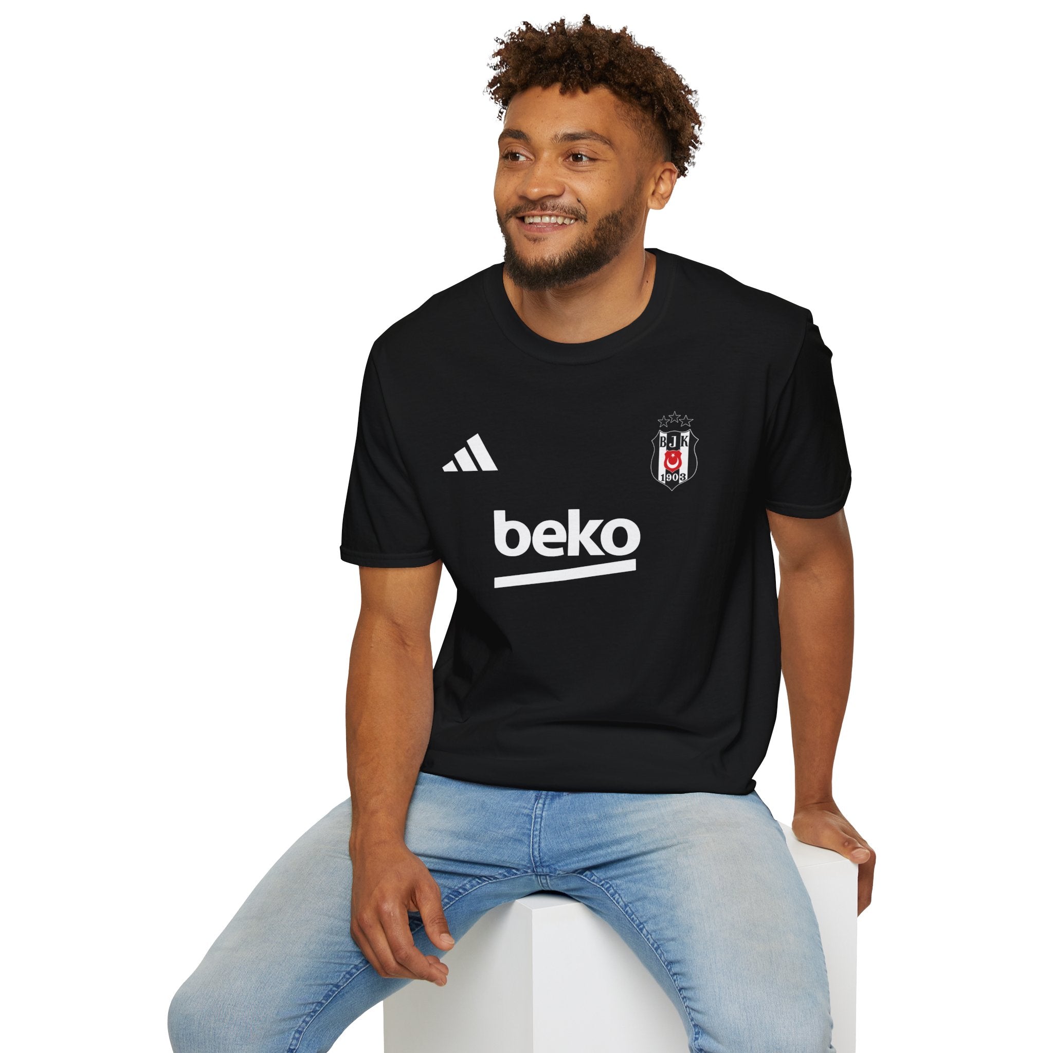 Besiktas Eagle T-Shirt  Football Club Crest Tee soccer jersey
