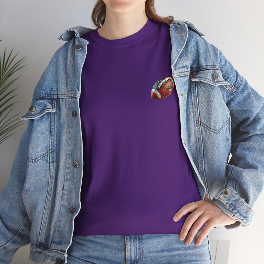 Skull Helmet Football Tee — Grunge Athletic Graphic T‑Shirt