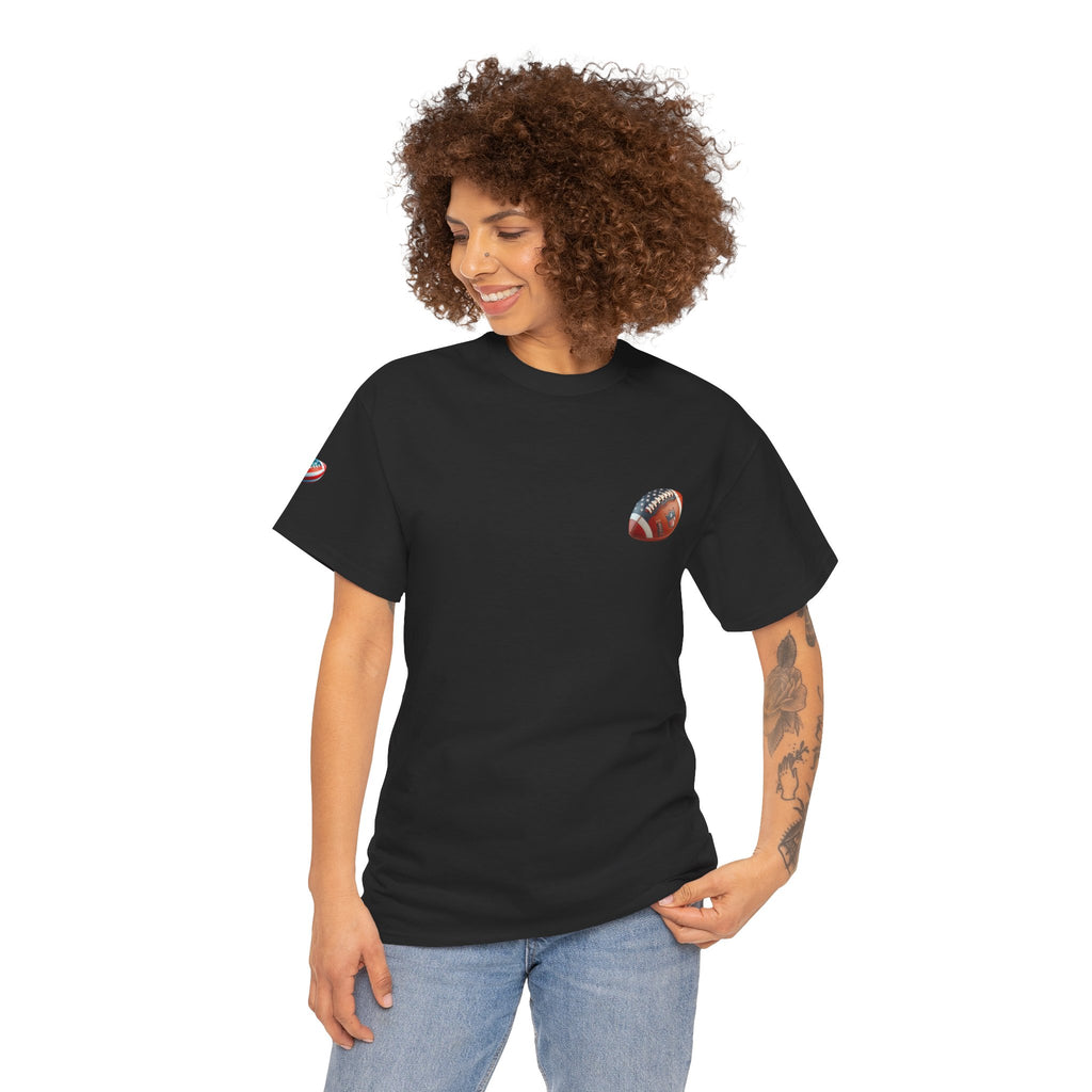 Skull Helmet Football Tee — Grunge Athletic Graphic T‑Shirt