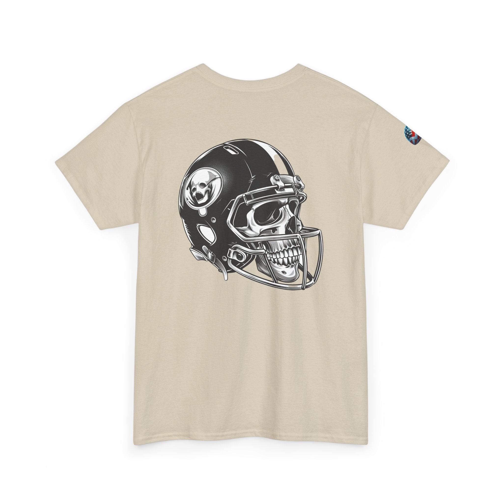 Skull Helmet Football Tee — Grunge Athletic Graphic T‑Shirt