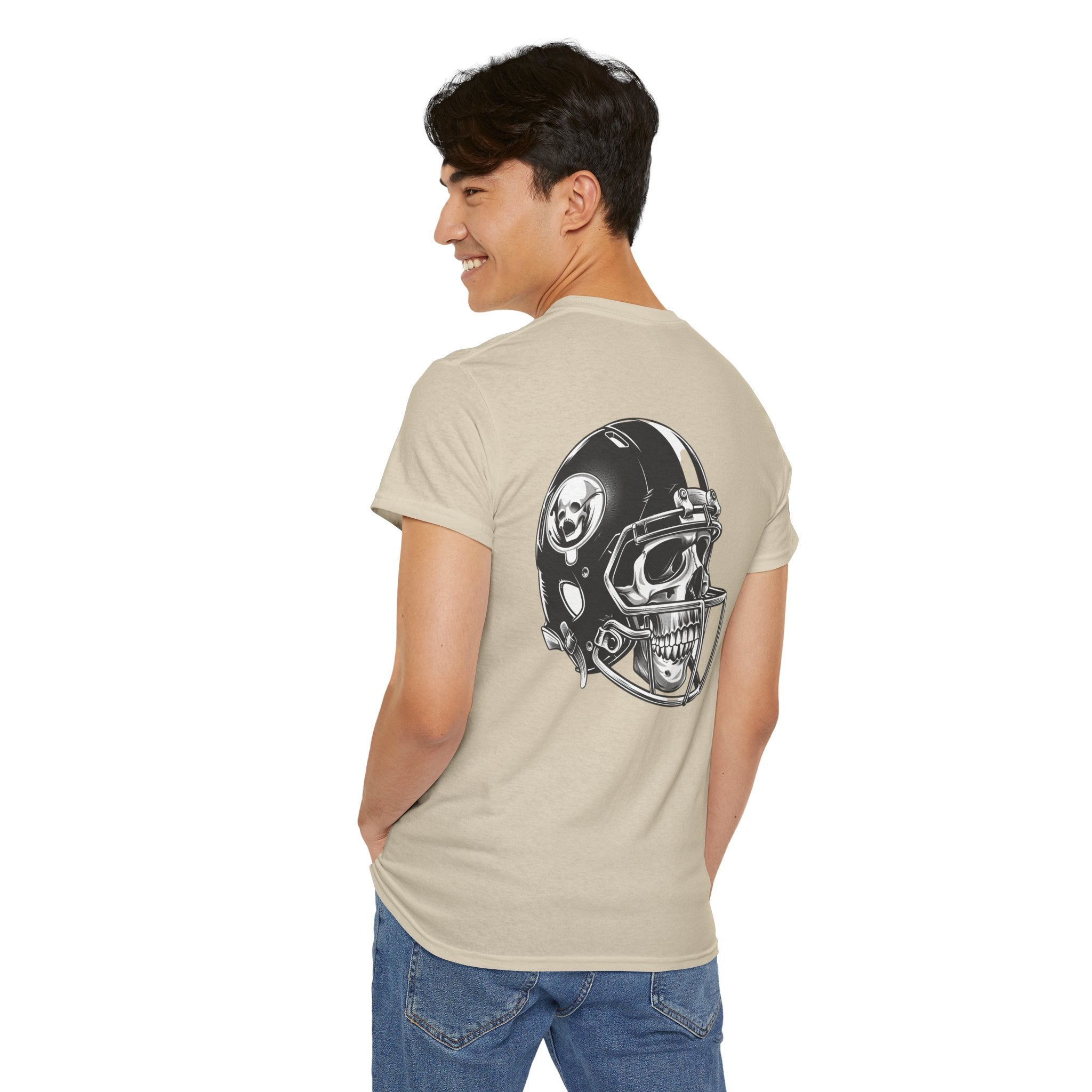 Skull Helmet Football Tee — Grunge Athletic Graphic T‑Shirt