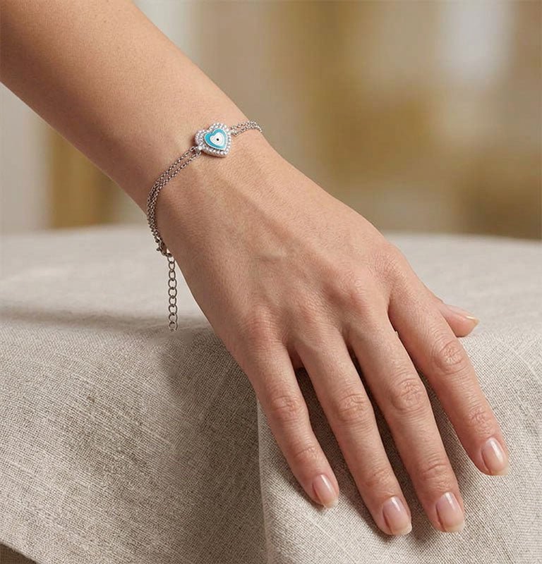 925 Sterling Silver Heart Bracelet – Elegant Jewelry Piece - Etna Gift
