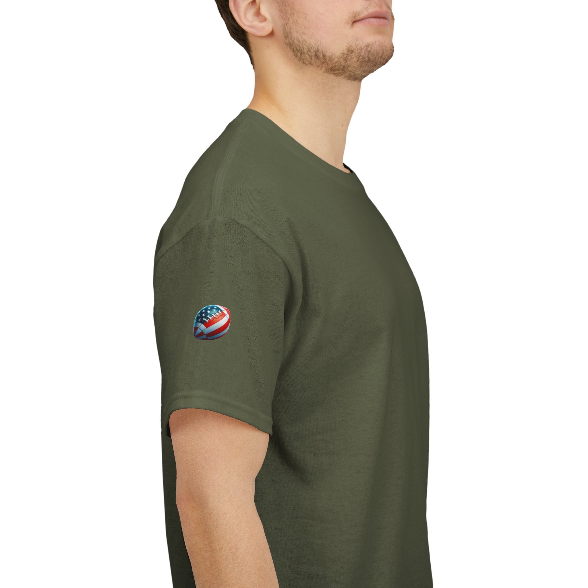 Skull Helmet Football Tee — Grunge Athletic Graphic T‑Shirt
