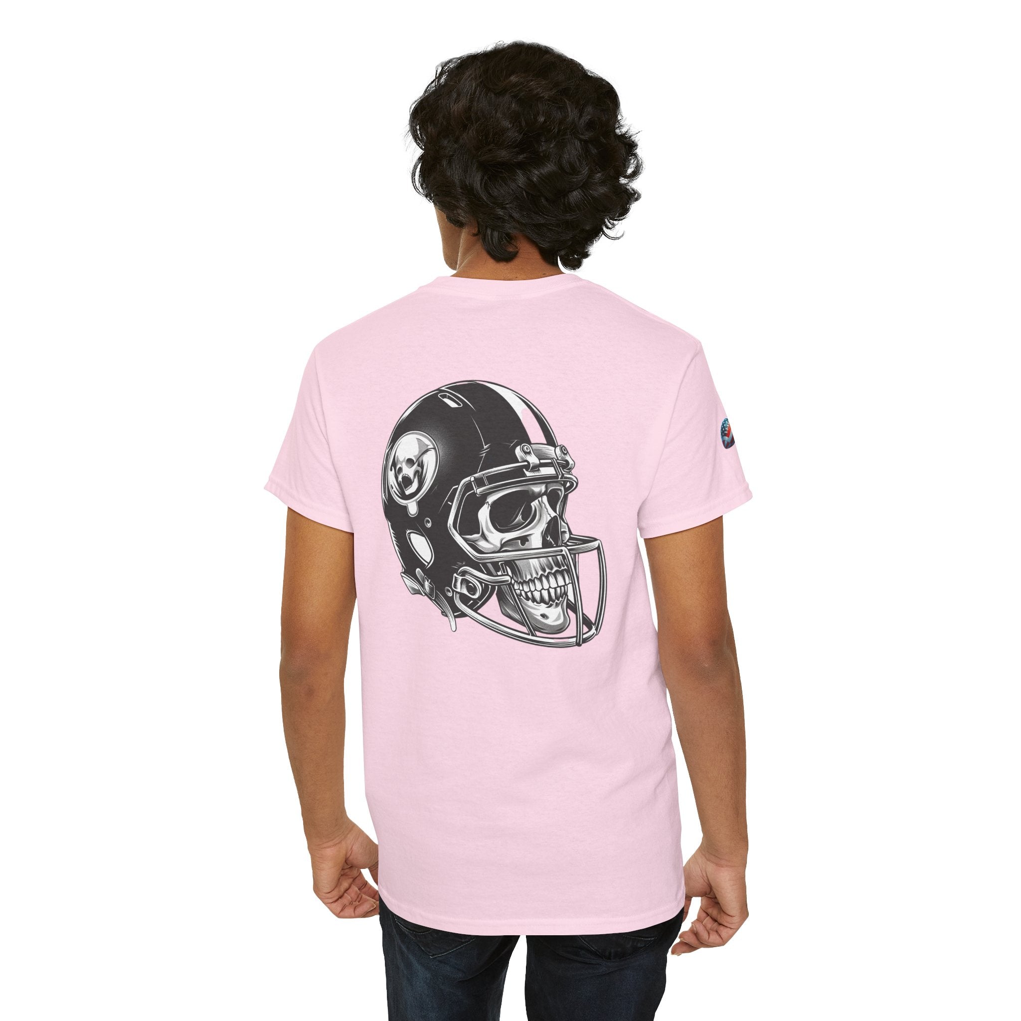 Skull Helmet Football Tee — Grunge Athletic Graphic T‑Shirt