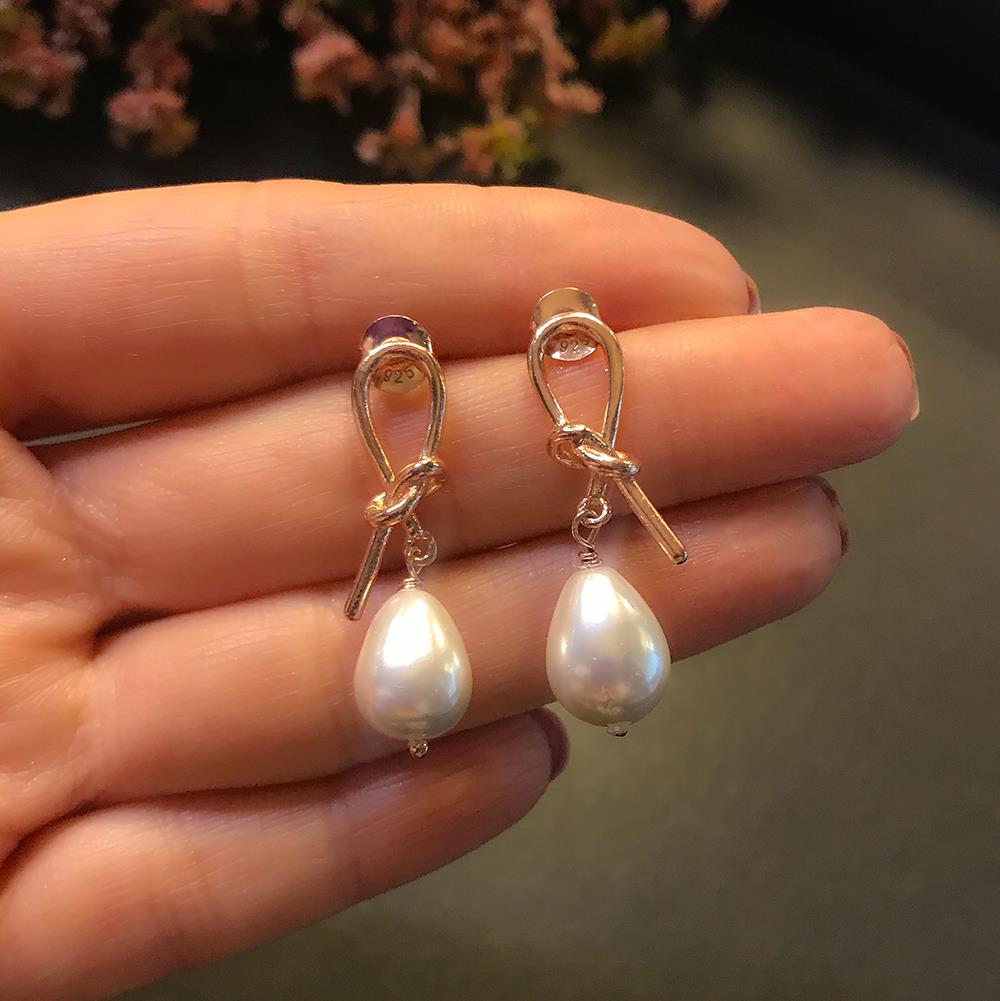 Handcrafted 925 Sterling Silver Pearl Earrings Timeless Jewelry