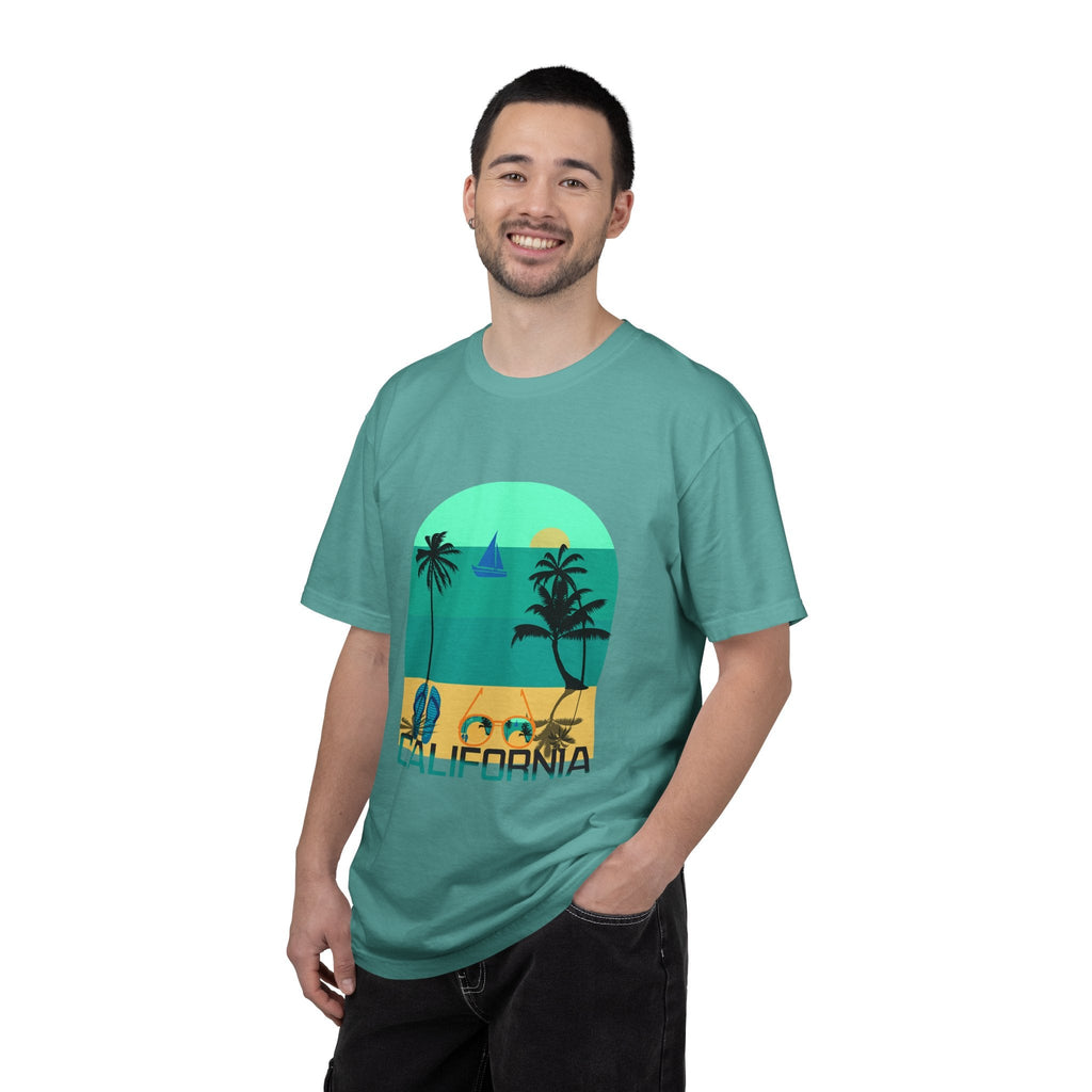 California Beach Surf T-Shirt Retro Palm Trees & ‘SURFING’ Graphic - Etna Gift