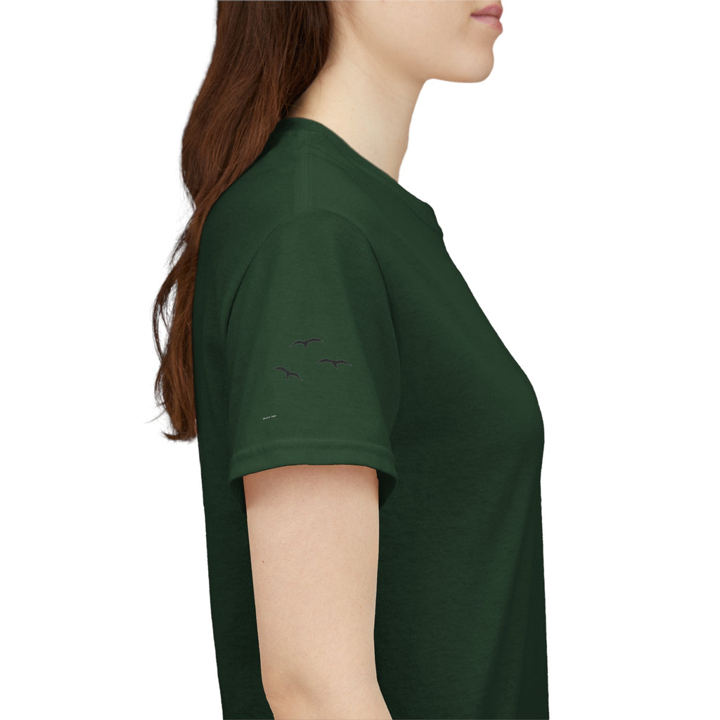 Fairfield Beach Unisex Heavy Cotton Tee, Comfortable Casual T-Shirt, Summer Vibe Shirt, Gifts for Beach Lovers, Relaxed Fit Tee - Etna Gift