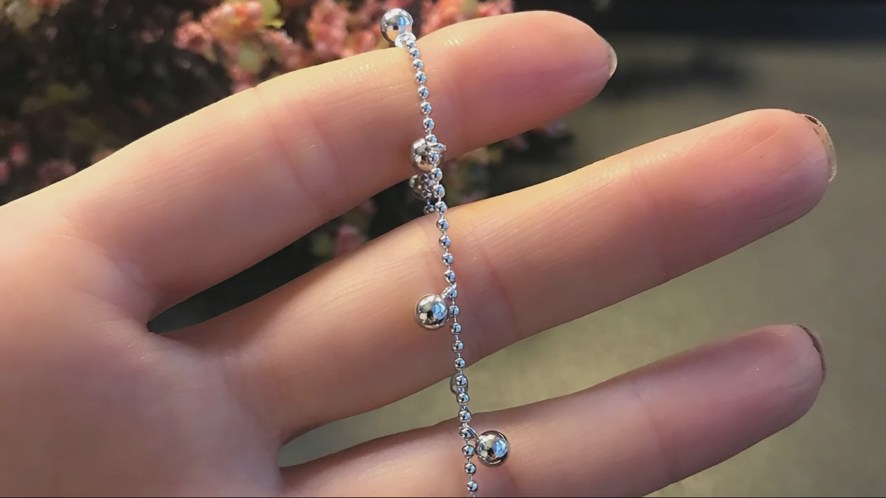 Italian-designed link bracelet