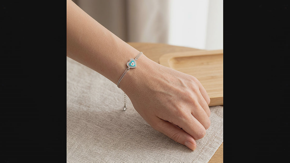 925 Sterling Silver Heart Bracelet – Elegant Jewelry Piece