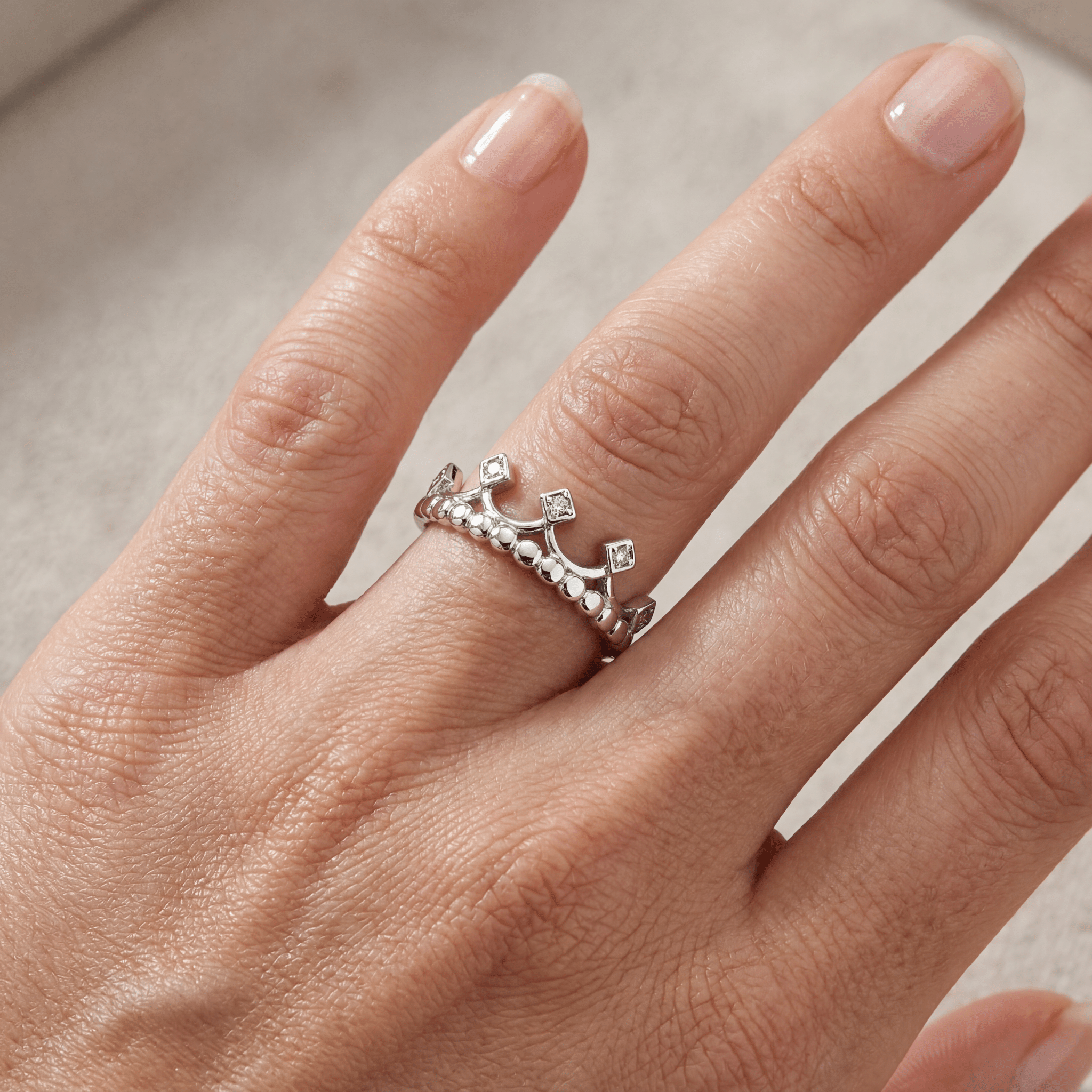 Queen's Crown Design Ring – 925 Sterling Silver Women's Ring - Etna Gift