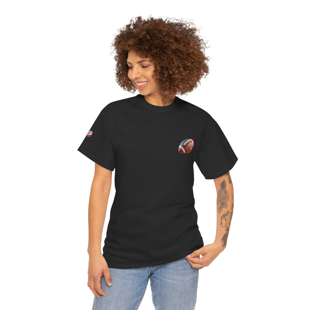 Skull Helmet Football Tee — Grunge Athletic Graphic T‑Shirt - Etna Gift