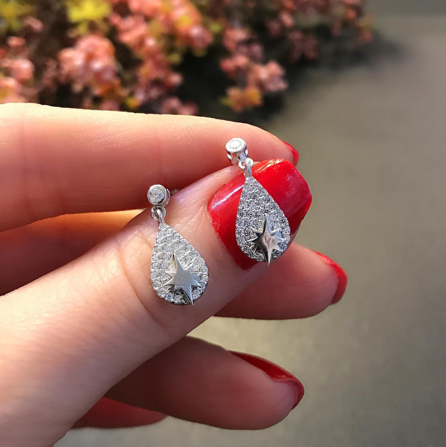 Teardrop North Star Earrings – 925 Sterling Silver Teardrop Star Earrings - Etna Gift
