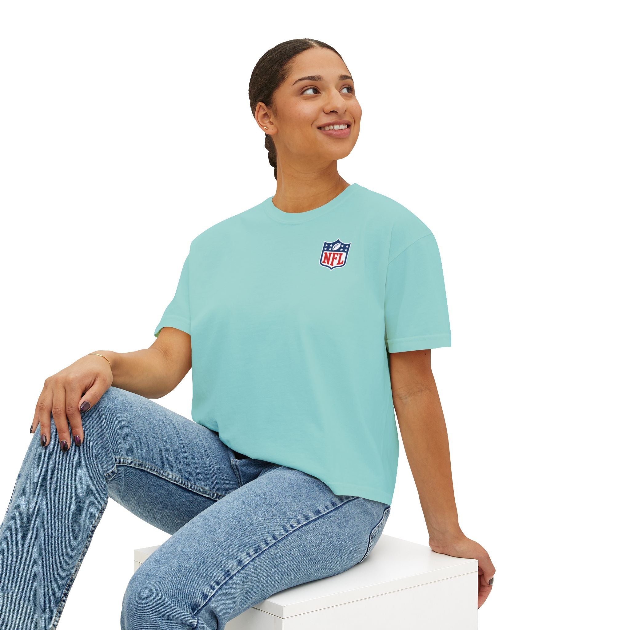 Women's Boxy Tee — Minimal NFL Logo Cropped T-Shirt - Etna Gift