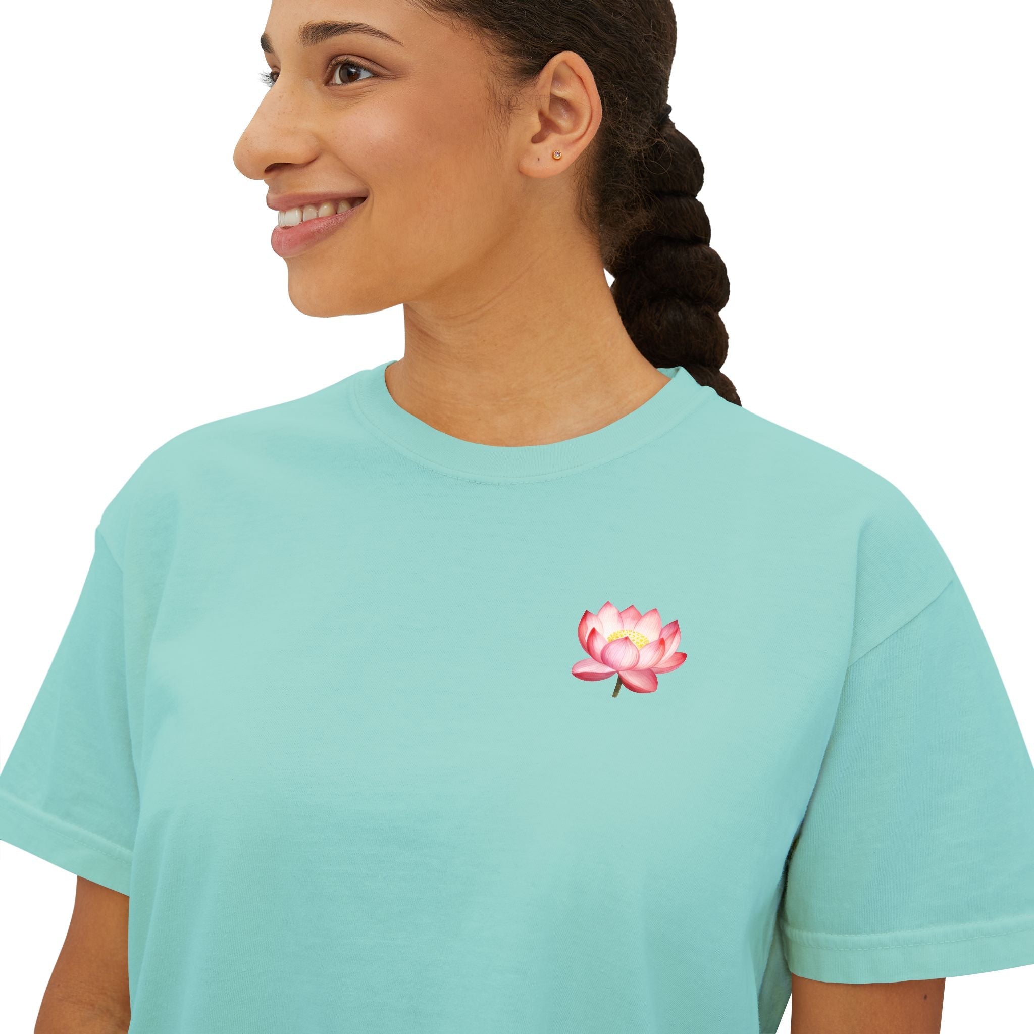 Yoga Time Boxy Tee Lotus Graphic Women's Cropped T-Shirt - Etna Gift
